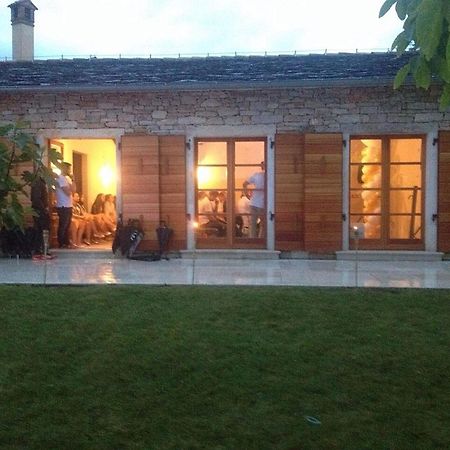 Villa Poropati, Groznjan, Istria - Luxury Countryside Estate For Up To 19 Persons - Large Pool Of 80M2 With Kids Section Dış mekan fotoğraf