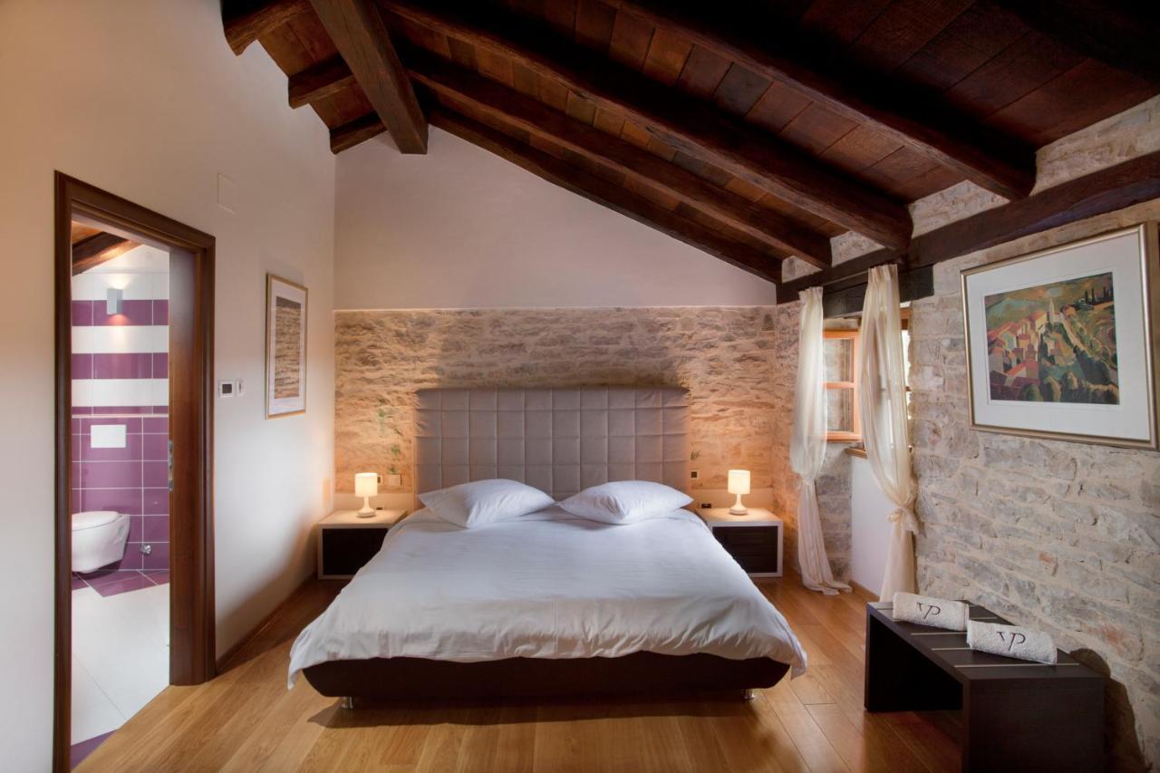 Villa Poropati, Groznjan, Istria - Luxury Countryside Estate For Up To 19 Persons - Large Pool Of 80M2 With Kids Section Dış mekan fotoğraf